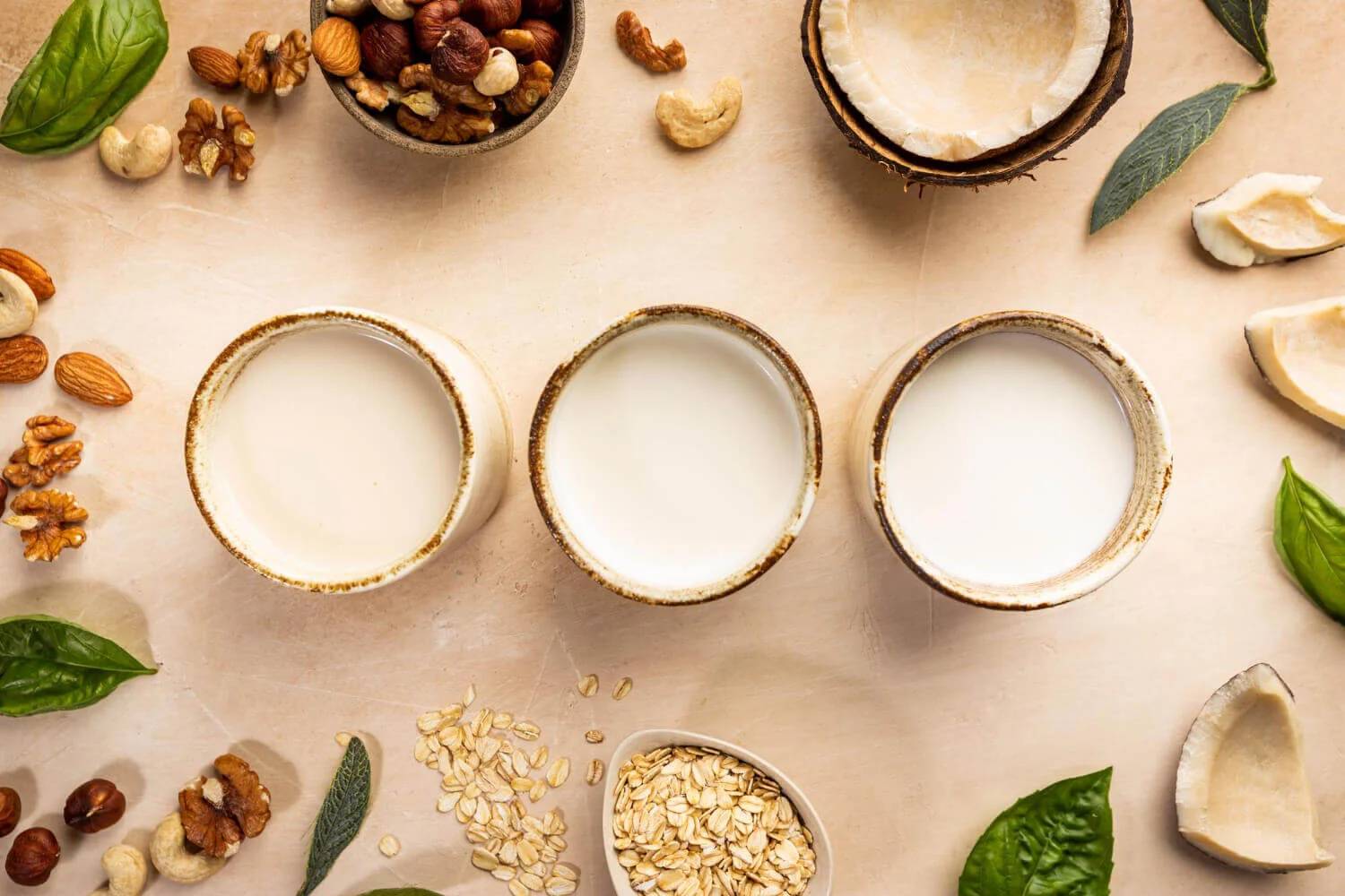 Badem, Yulaf ve Hindistan Cevizi Sütü: Ev Yapımı Tarif ve Kaçınılması Gereken Hatalar