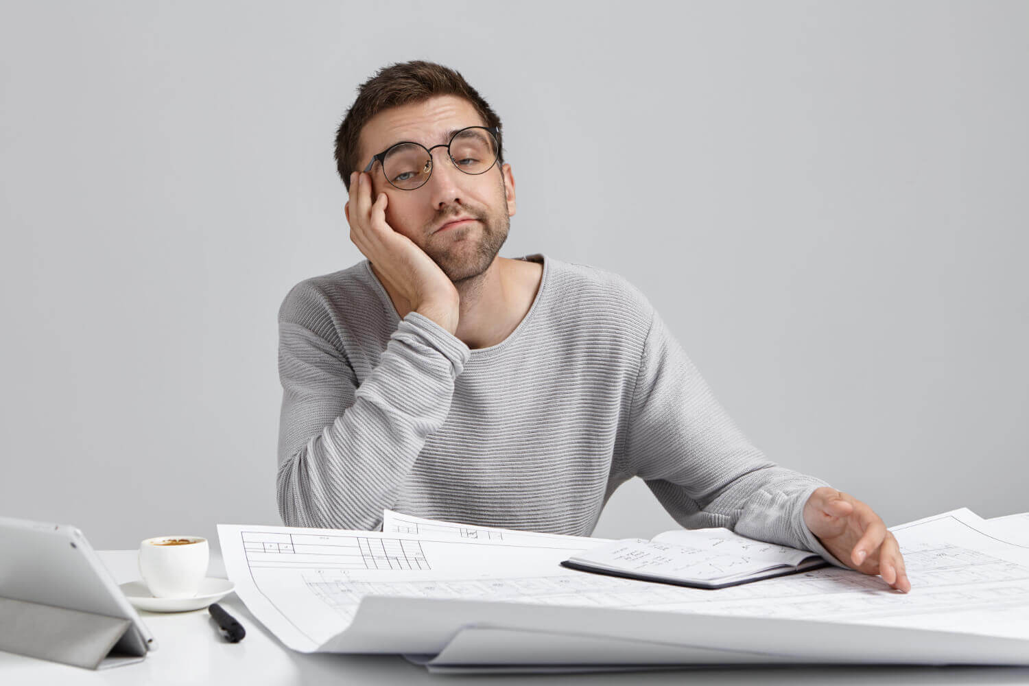 Hayır, bir kahve akşam yorgunluğunu almaz: Gününüzü sıkılmadan tamamlamak için nasıl canlanabilirsiniz