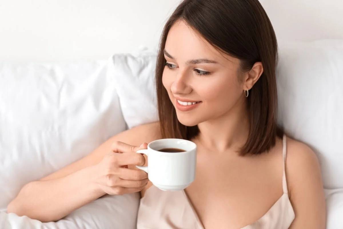 Yemek Sonrası Yorgunluk? Enerji İçin "Kahve Şekerlemesi" Nasıl Yapılır?